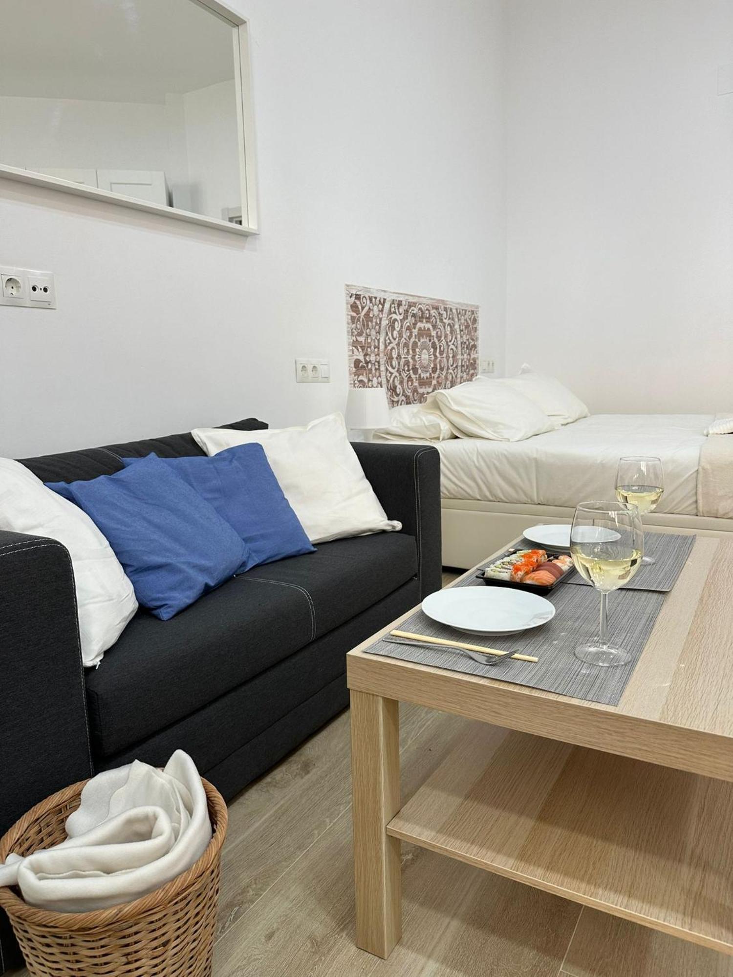 Apartamento Moderno Playa Málaga Extérieur photo