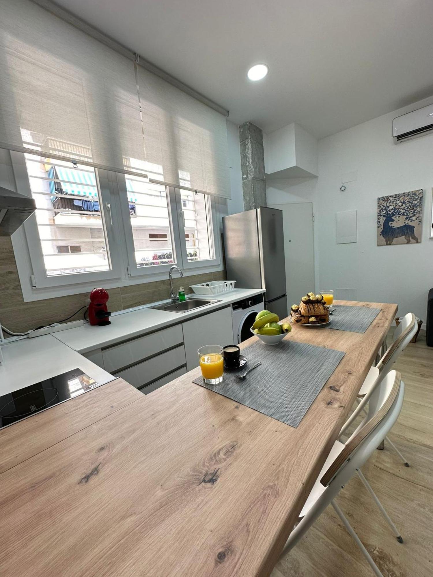 Apartamento Moderno Playa Málaga Extérieur photo